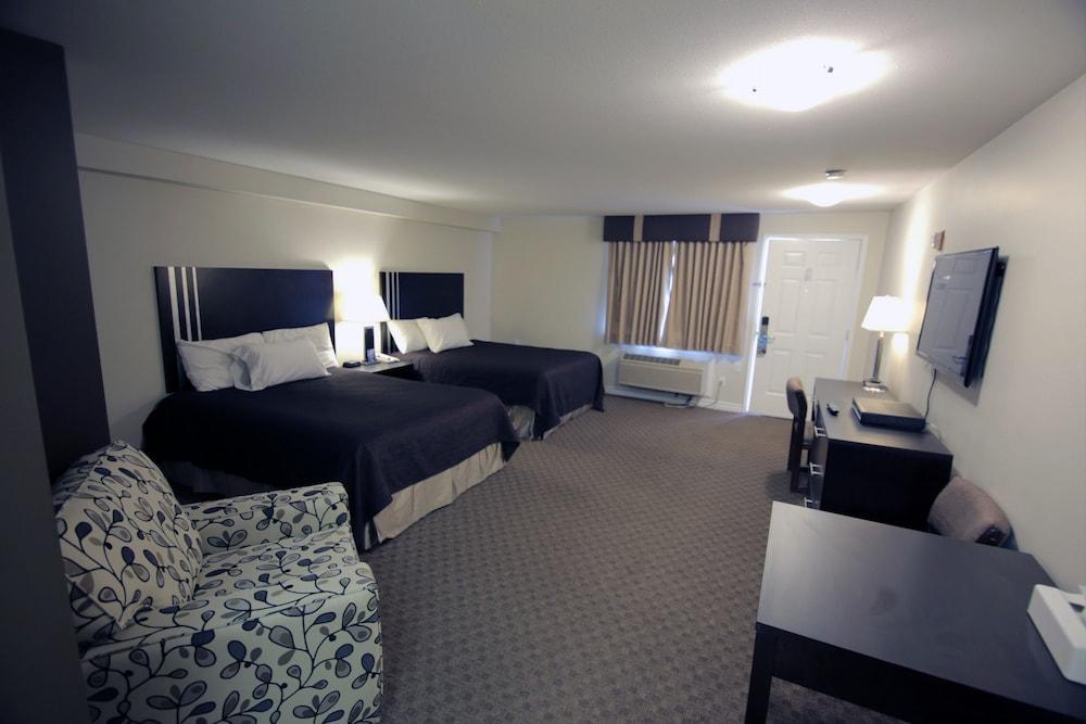 Travelodge By Wyndham Kamloops Mountview Buitenkant foto