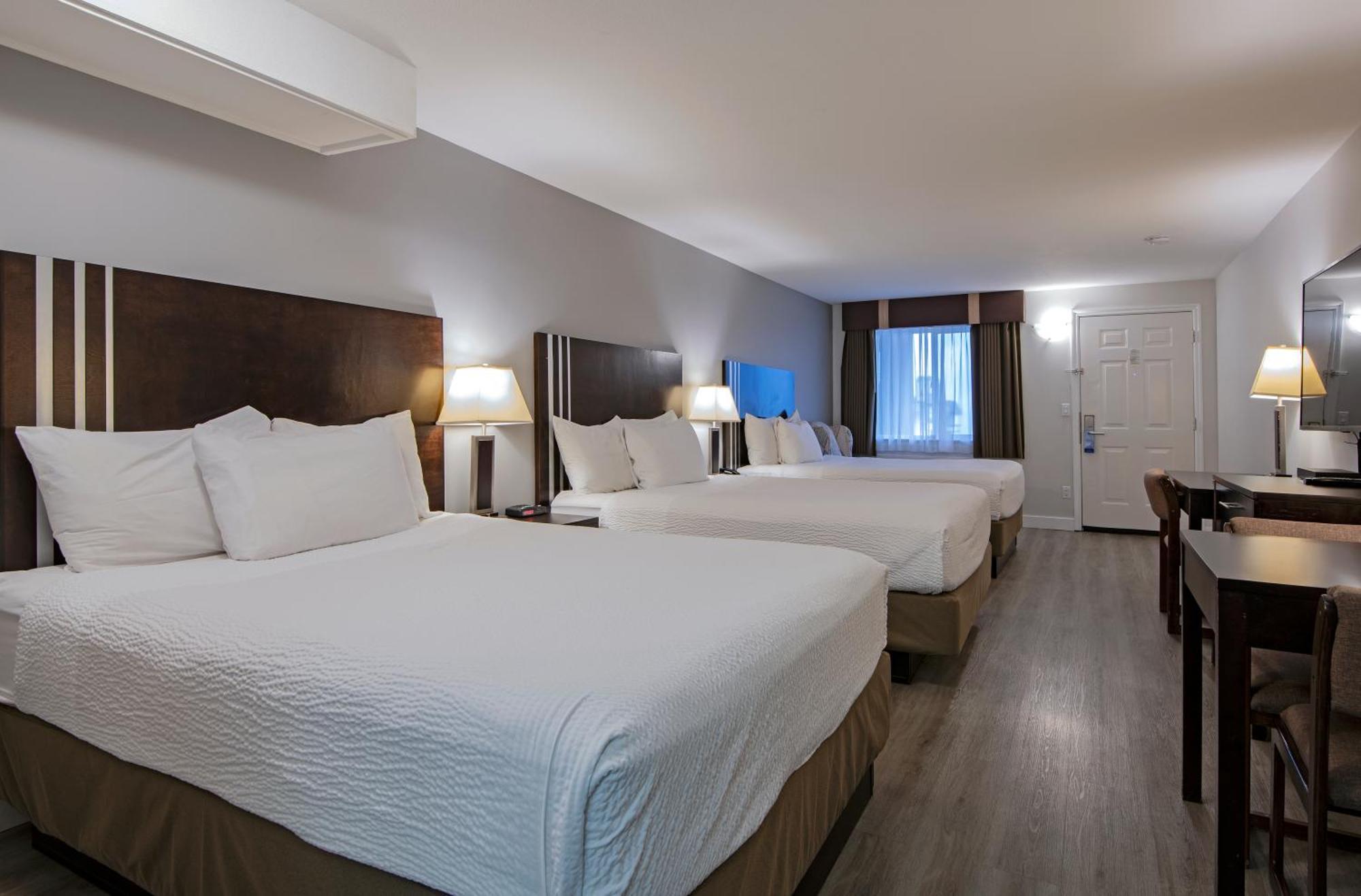 Travelodge By Wyndham Kamloops Mountview Buitenkant foto