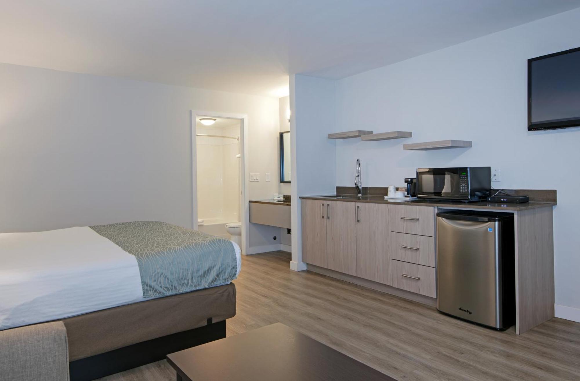 Travelodge By Wyndham Kamloops Mountview Buitenkant foto